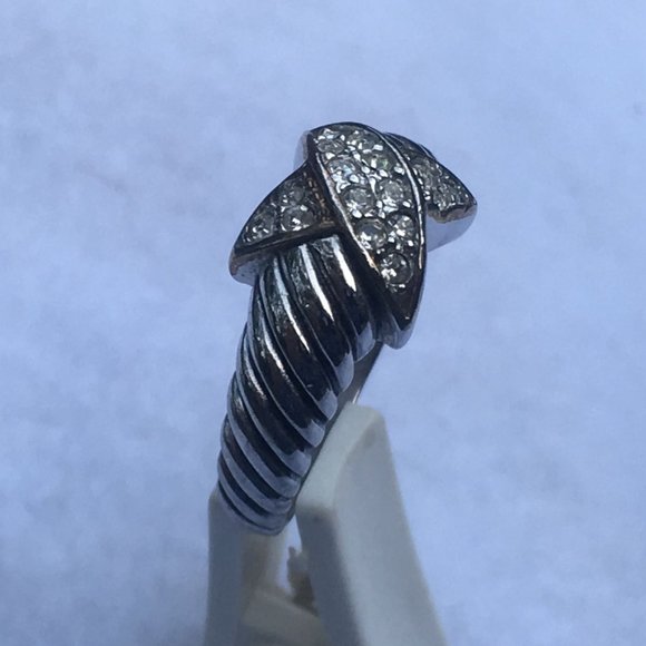 Sterling Silver Cross Over Ring Size 7 3/4 with Small Cubic Zirconia Accents - Picture 2 of 10